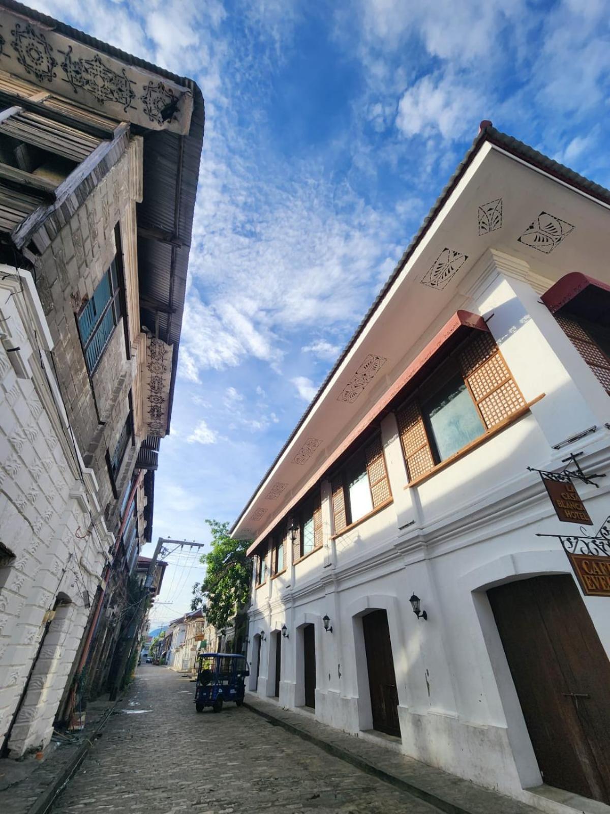 The Orange House - Vigan Villa Extérieur photo